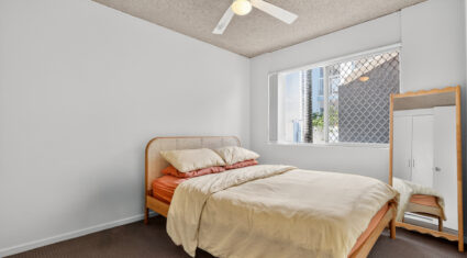 1/89 Petrel Ave Mermaid Beach , QLD 4218 Australia