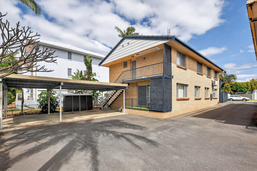 1/89 Petrel Ave Mermaid Beach , QLD 4218 Australia