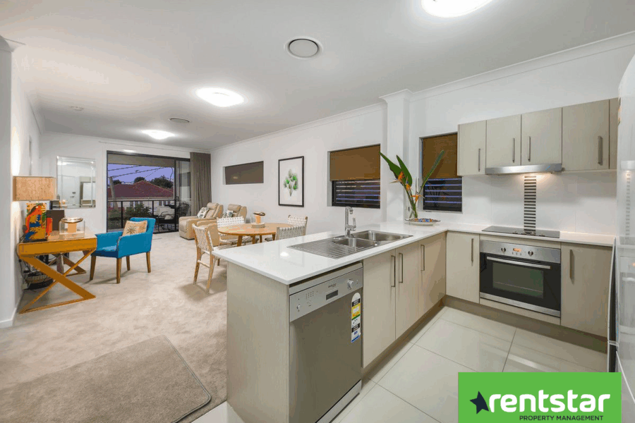 15/23 Potts St East Brisbane , QLD 4169 Australia