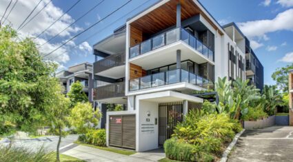 2/53 Gordon Street Greenslopes , QLD 4120 