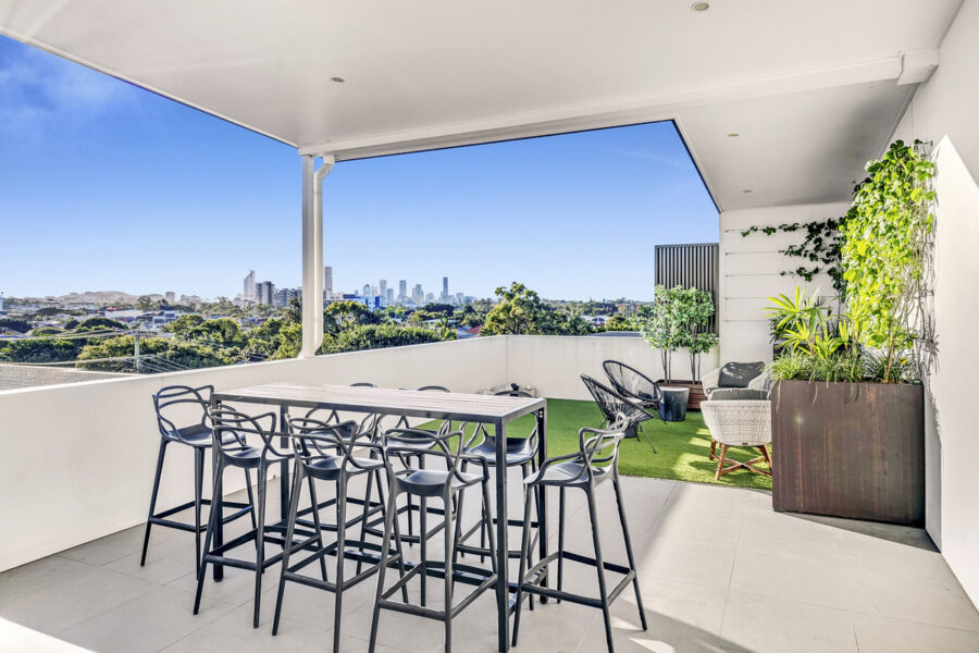 2/53 Gordon Street Greenslopes , QLD 4120 