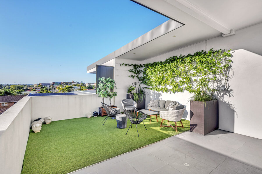 2/53 Gordon Street Greenslopes , QLD 4120 