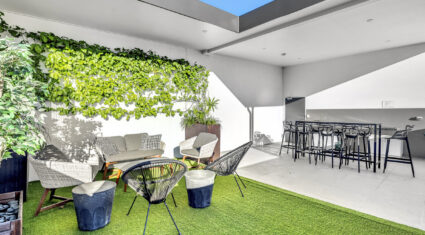 2/53 Gordon Street Greenslopes , QLD 4120 