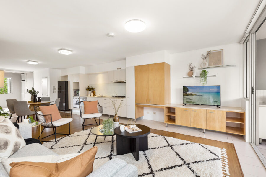 37/153 Lambert St Kangaroo Point , QLD 4169 Australia