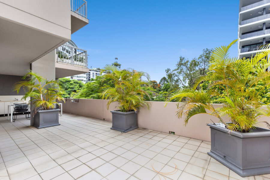37/153 Lambert St Kangaroo Point , QLD 4169 Australia