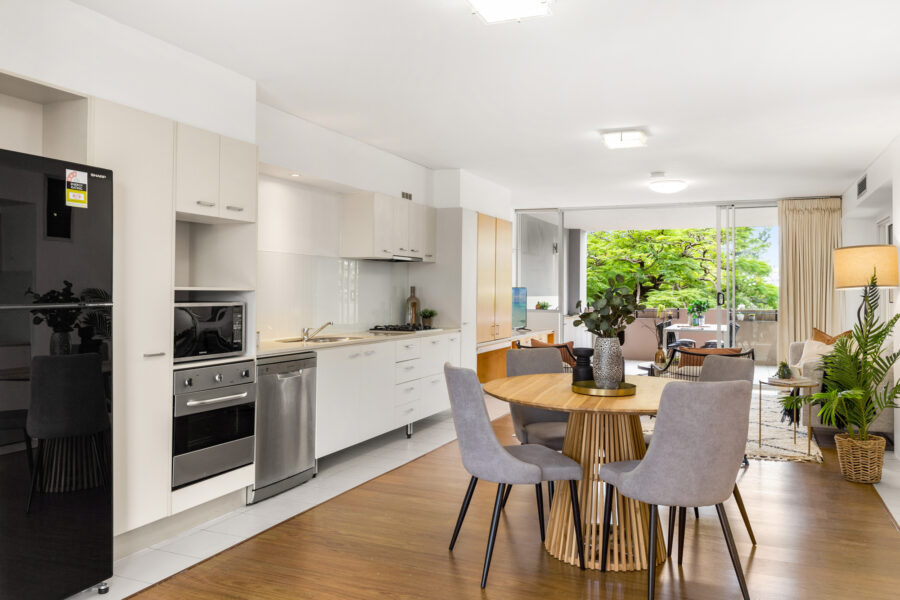 37/153 Lambert St Kangaroo Point , QLD 4169 Australia