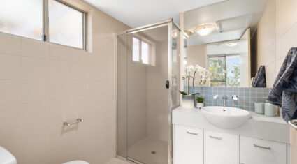 37/153 Lambert St Kangaroo Point , QLD 4169 Australia