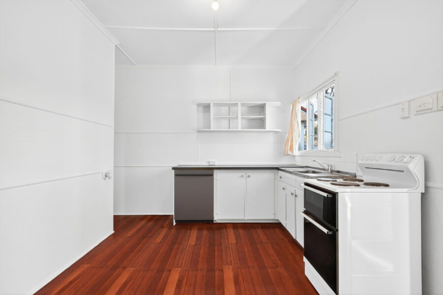 27 Deakin St Everton Park , QLD 4053 Australia