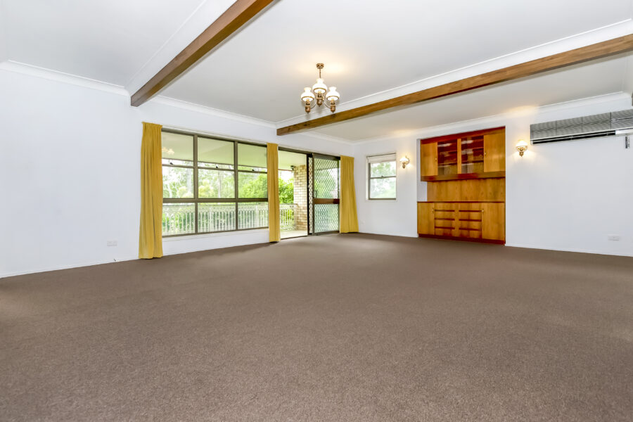 8 Bina St Chapel Hill , QLD 4069 Australia