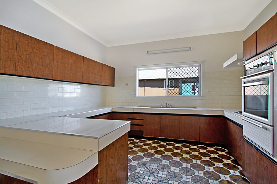 2/559 Old Cleveland Road Camp Hill , QLD 4152 Ca