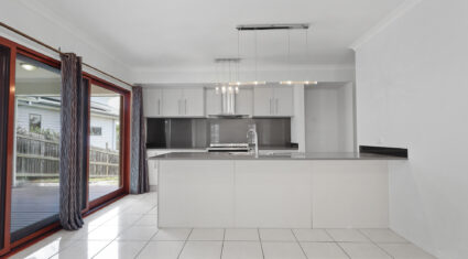 44 Stanaway Place Bellbowrie , QLD 4070 