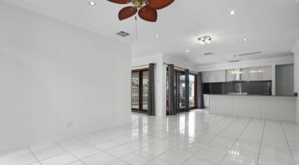 44 Stanaway Place Bellbowrie , QLD 4070 