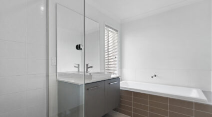 44 Stanaway Place Bellbowrie , QLD 4070 