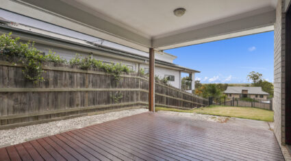 44 Stanaway Place Bellbowrie , QLD 4070 