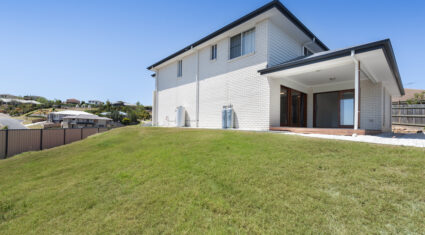 44 Stanaway Place Bellbowrie , QLD 4070 