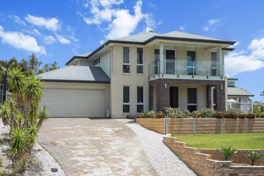 44 Stanaway Place Bellbowrie , QLD 4070