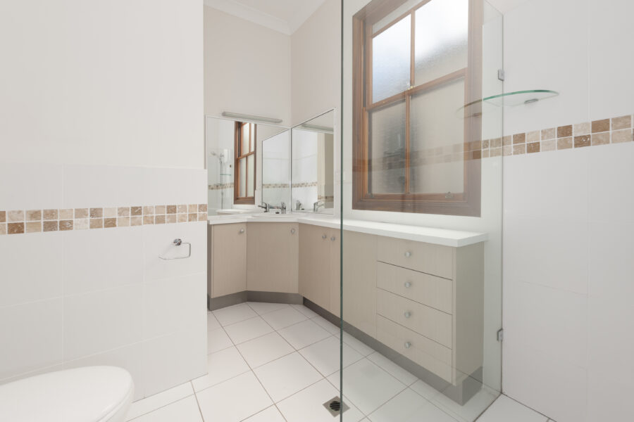 95 Munro Street St Lucia , QLD 4067 