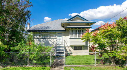 113 Mclennan Street WOOLOOWIN , QLD 4030 