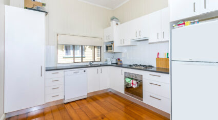 113 Mclennan Street WOOLOOWIN , QLD 4030 