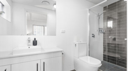 605/8 Kyabra Street Newstead , QLD 4006 Australia