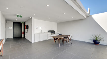 605/8 Kyabra Street Newstead , QLD 4006 Australia