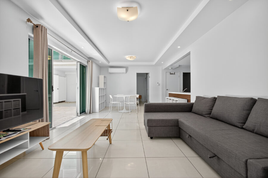 102/28 Dengate Ln St Lucia , QLD 4067 Australia