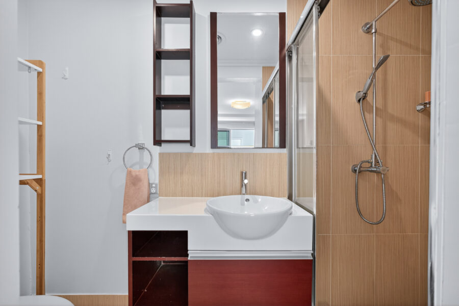 102/28 Dengate Ln St Lucia , QLD 4067 Australia