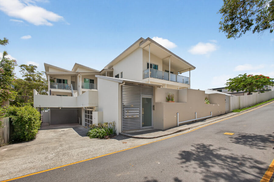 102/28 Dengate Ln St Lucia , QLD 4067 Australia