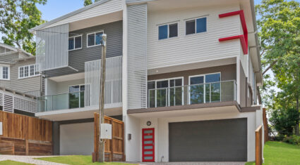 2/12 Depper Street St Lucia , QLD 4067 Australia