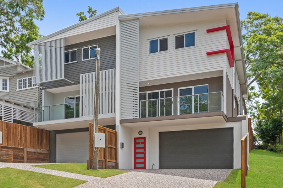 2/12 Depper Street St Lucia , QLD 4067 Australia