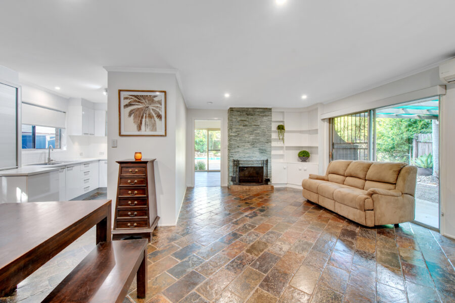 1/129 Spitfire Ave Strathpine , QLD 4500 Australia