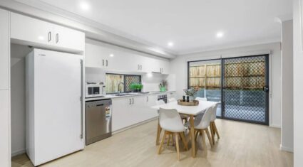 Room 3 - 2 Pater Street Sunnybank , QLD 4109 Australia