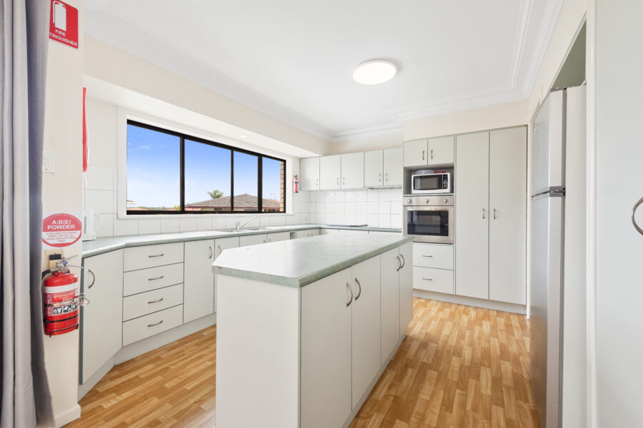 2/9 Doone St Macgregor , QLD 4109 Australia