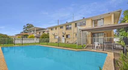 2/9 Doone St Macgregor , QLD 4109 Australia