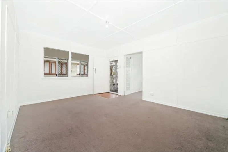 18 Oliphant St Murarrie , QLD 4172 Australia