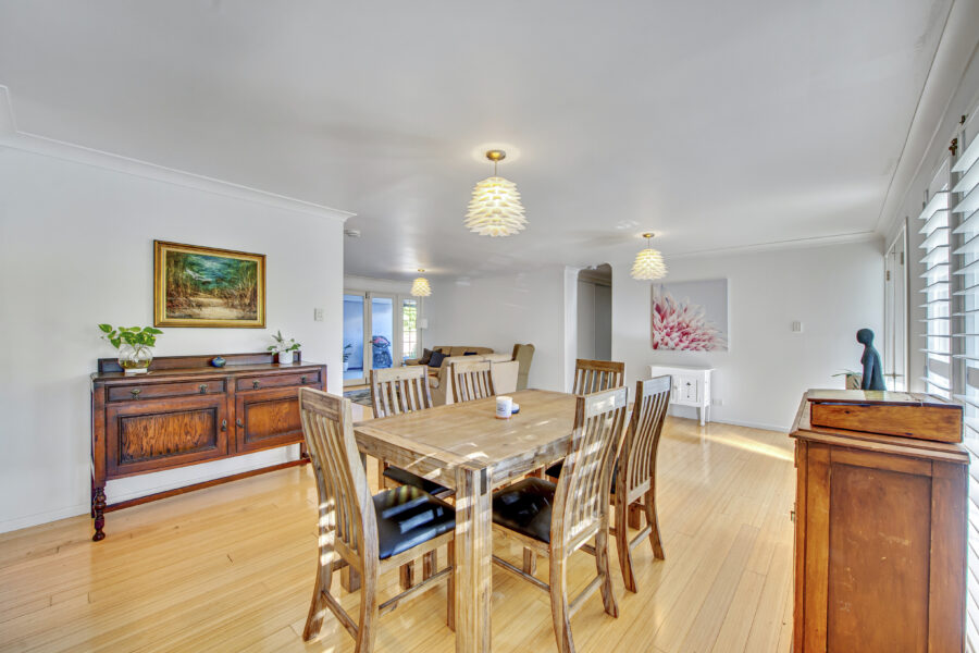 4 Jenee Street Jindalee , QLD 4074 Australia