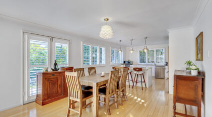 4 Jenee Street Jindalee , QLD 4074 Australia