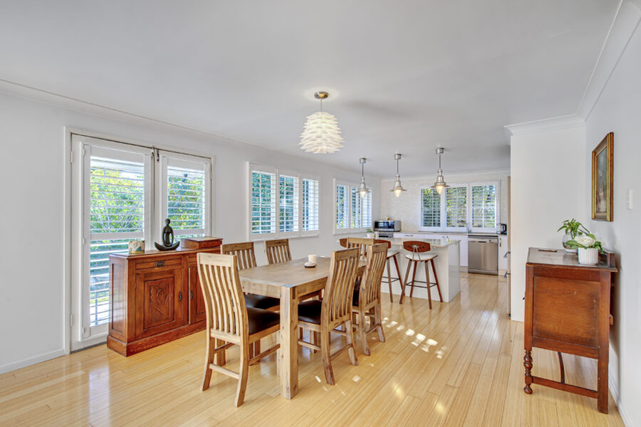 4 Jenee Street Jindalee , QLD 4074 Australia