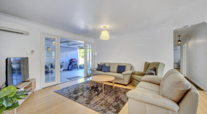 4 Jenee Street Jindalee , QLD 4074 Australia