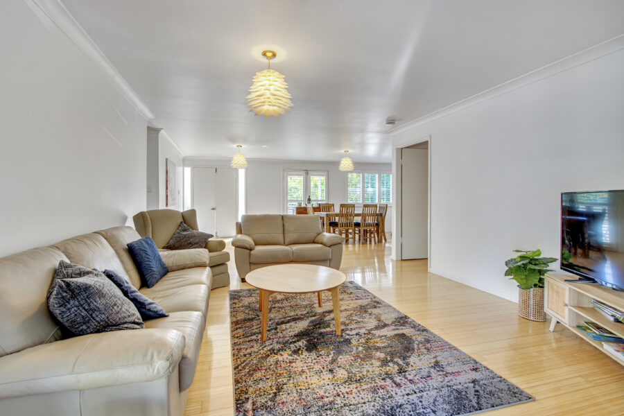 4 Jenee Street Jindalee , QLD 4074 Australia