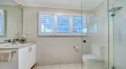 4 Jenee Street Jindalee , QLD 4074 Australia