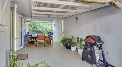 4 Jenee Street Jindalee , QLD 4074 Australia