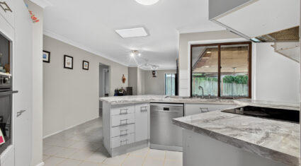 21 Viewbank Ct Beenleigh , QLD 4207 Australia