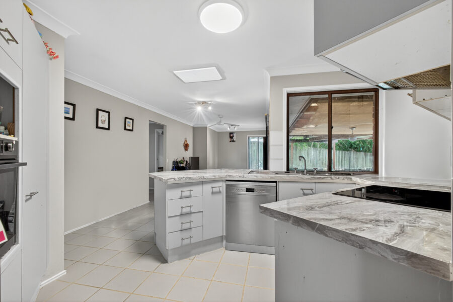 21 Viewbank Ct Beenleigh , QLD 4207 Australia