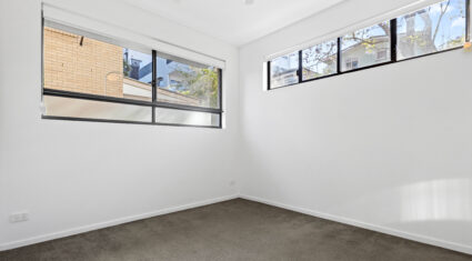 5/60 York St Indooroopilly , QLD 4068 Australia