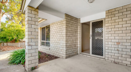 3/8 Myora Cres Capalaba , QLD 4157 Australia