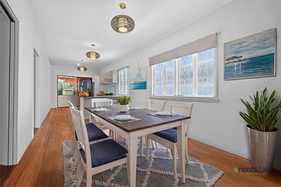 137 Oxley Ave Woody Point , QLD 4019 Australia