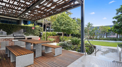 3013/36 Evelyn St Newstead , QLD 4006 Australia