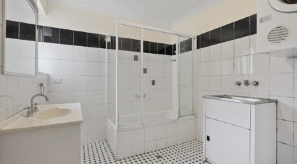 4/18 Cavendish Street Nundah , QLD 4012 Australia