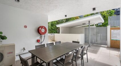 26/45 Regent St Woolloongabba , QLD 4102 Australia